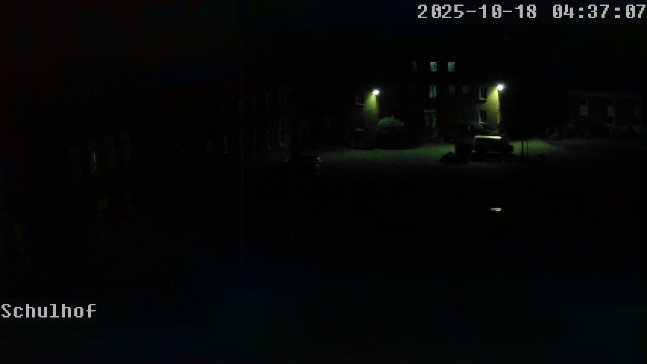 Webcam Schulhof 04:37