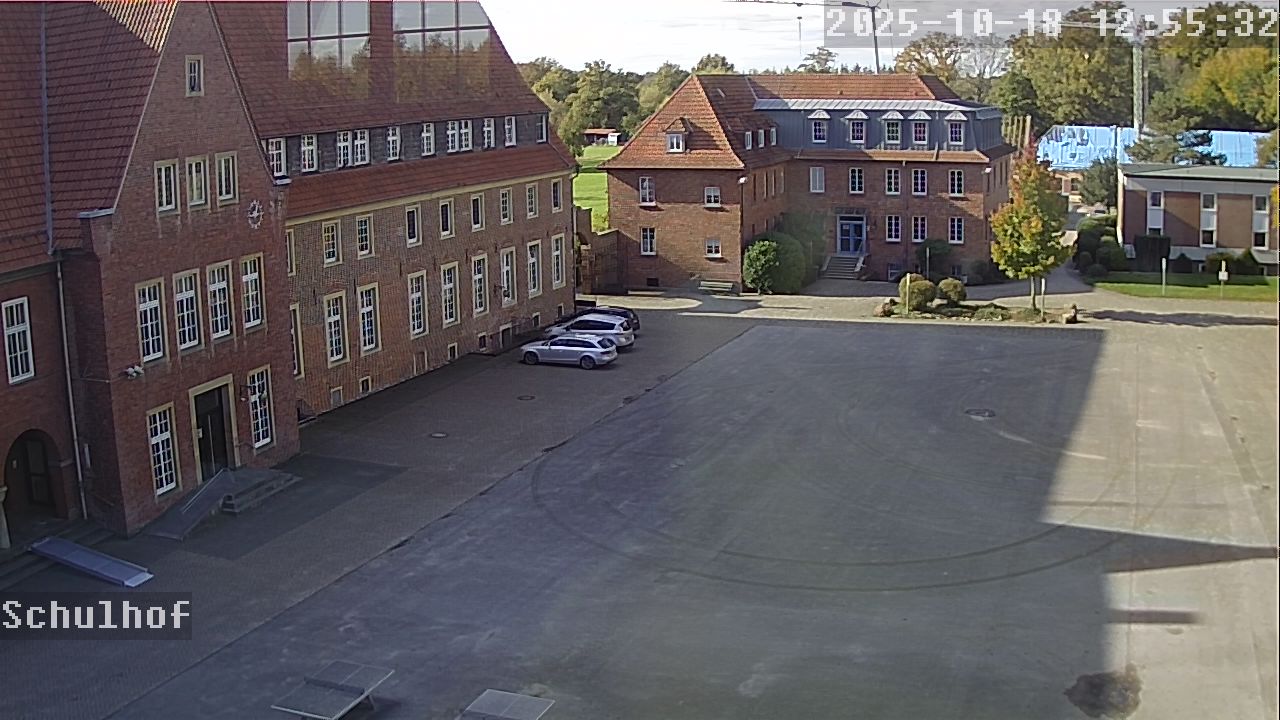 Webcam Schulhof 12:55