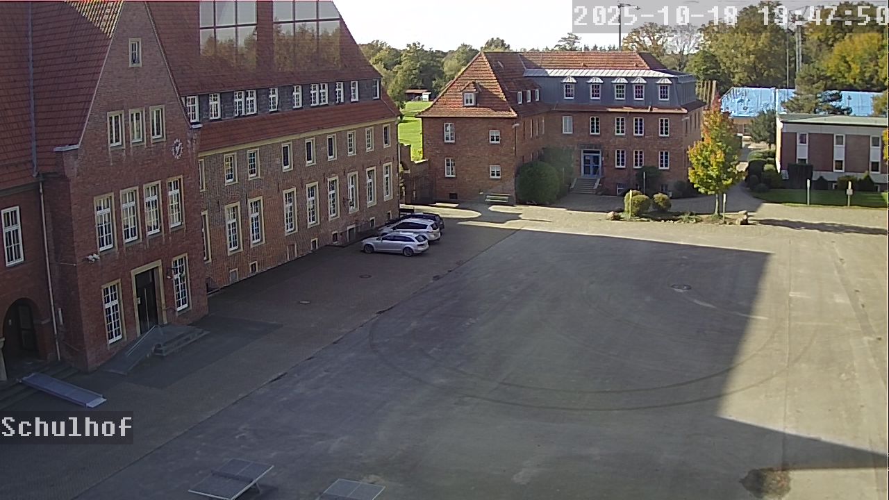 Webcam Schulhof 13:47