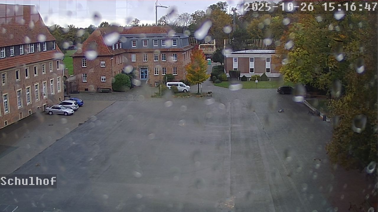 Webcam Schulhof 15:16