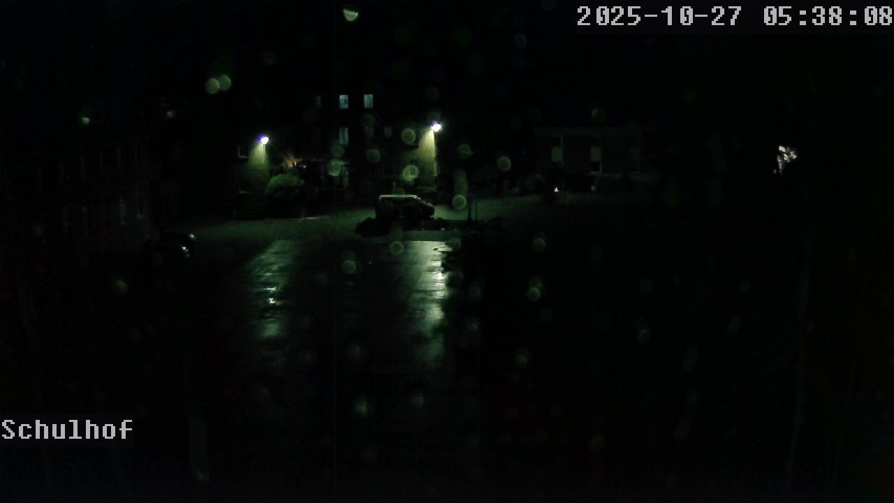 Webcam Schulhof 05:38