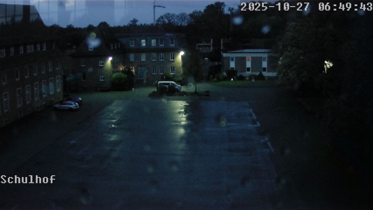 Webcam Schulhof 06:49