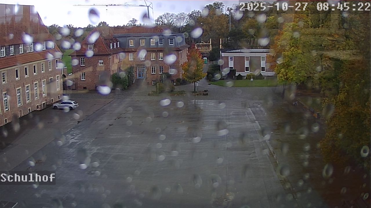 Webcam Schulhof 08:45