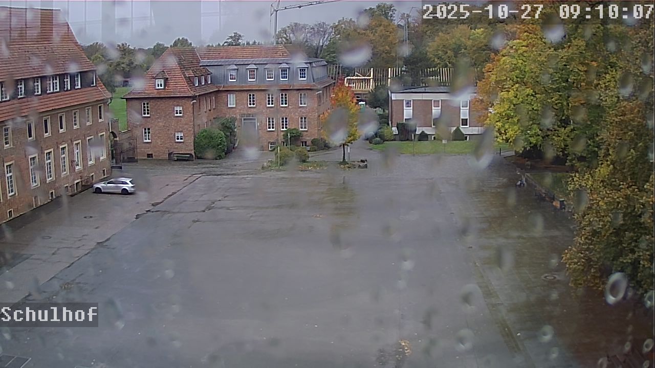 Webcam Schulhof 09:10