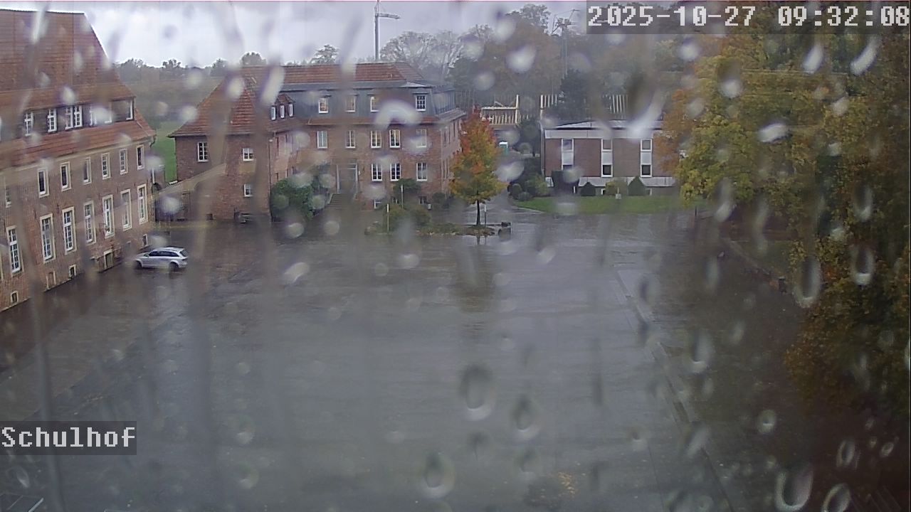Webcam Schulhof 09:32