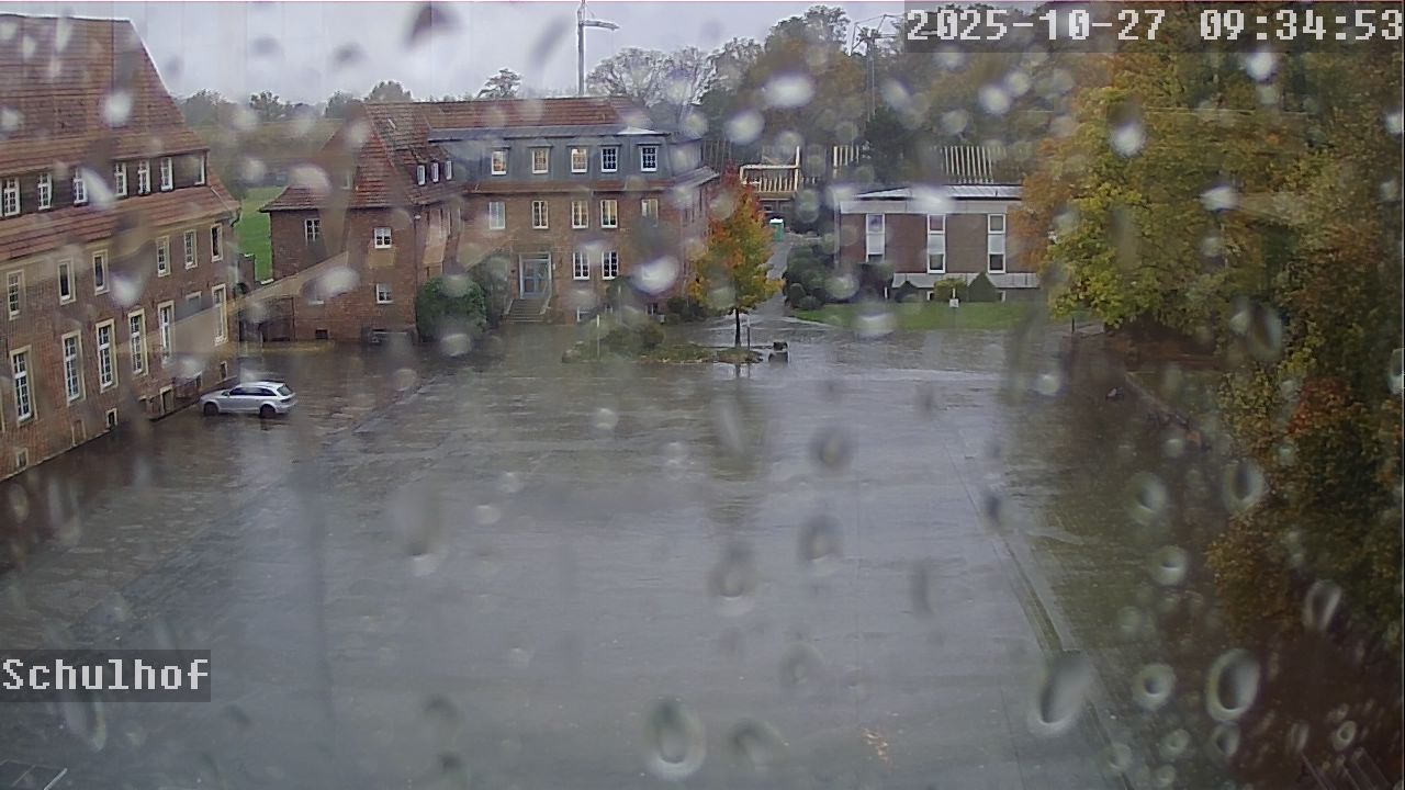 Webcam Schulhof 09:34