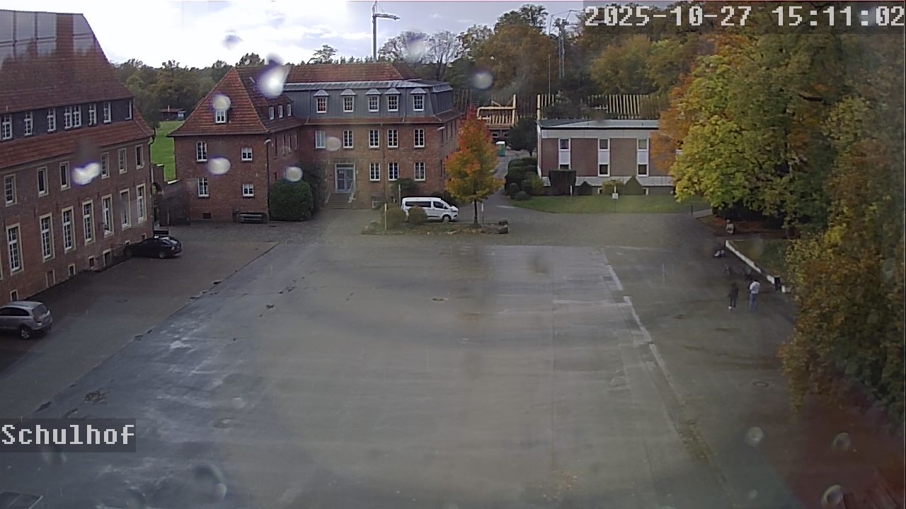 Webcam Schulhof 15:11