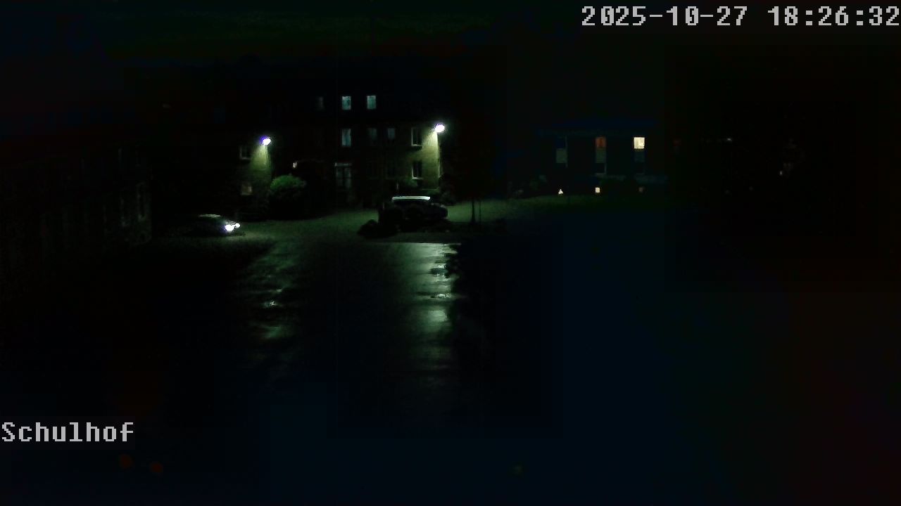 Webcam Schulhof 18:26