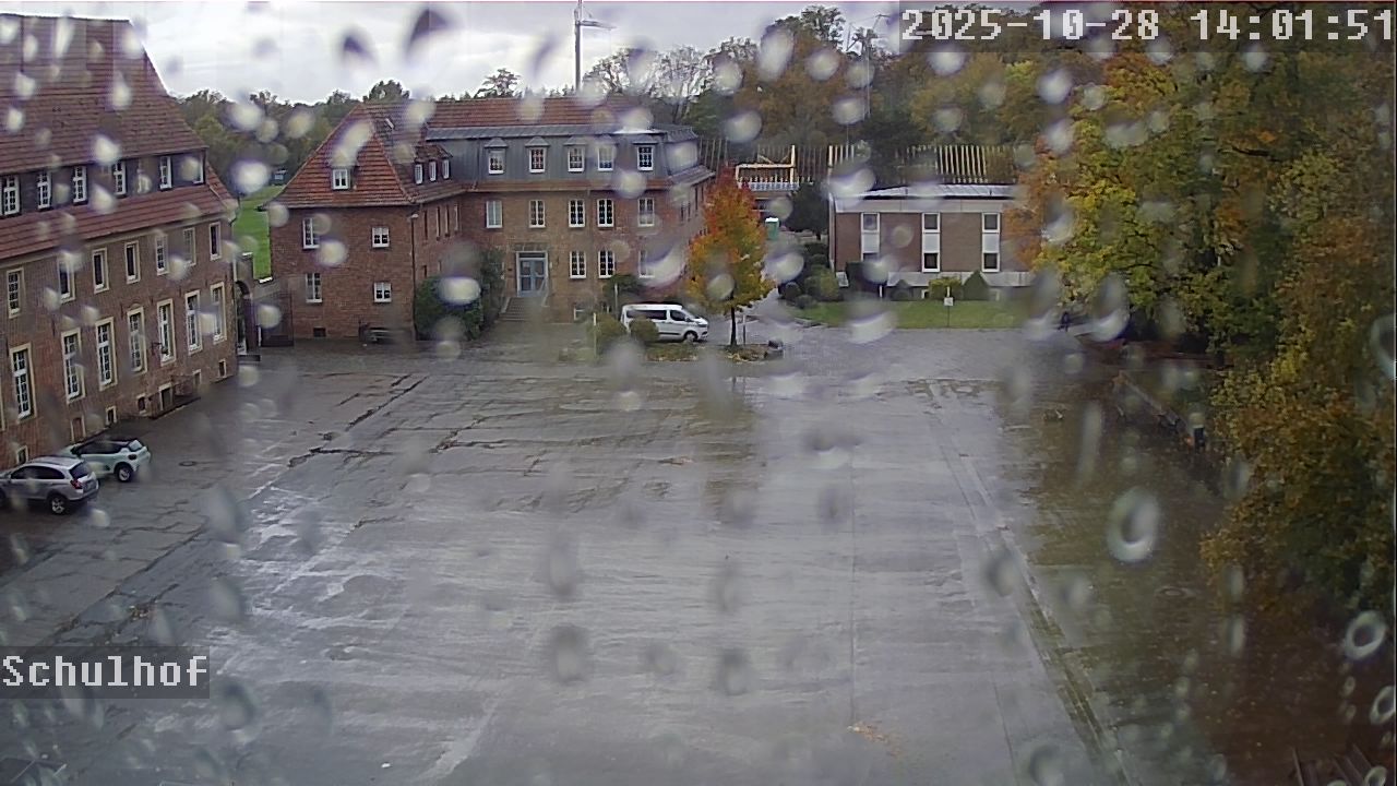 Webcam Schulhof 14:01