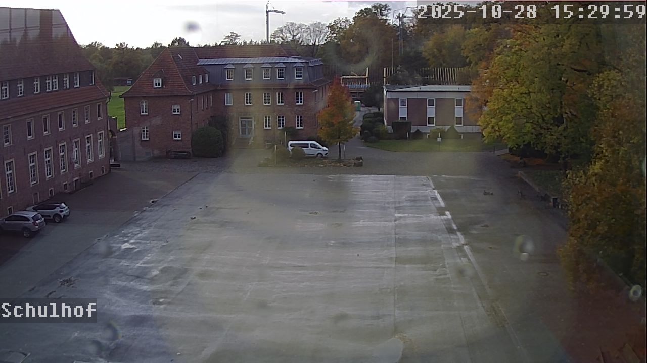 Webcam Schulhof 15:30