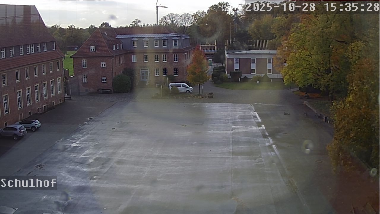Webcam Schulhof 15:35