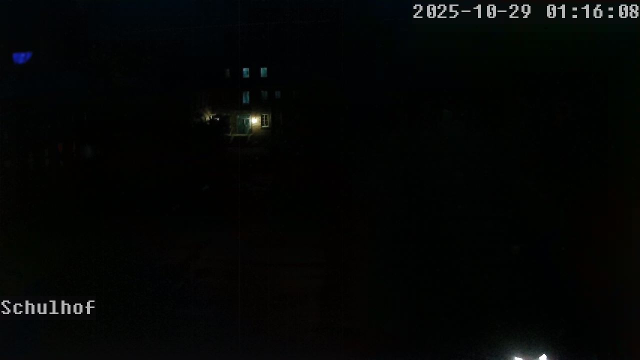 Webcam Schulhof 01:16