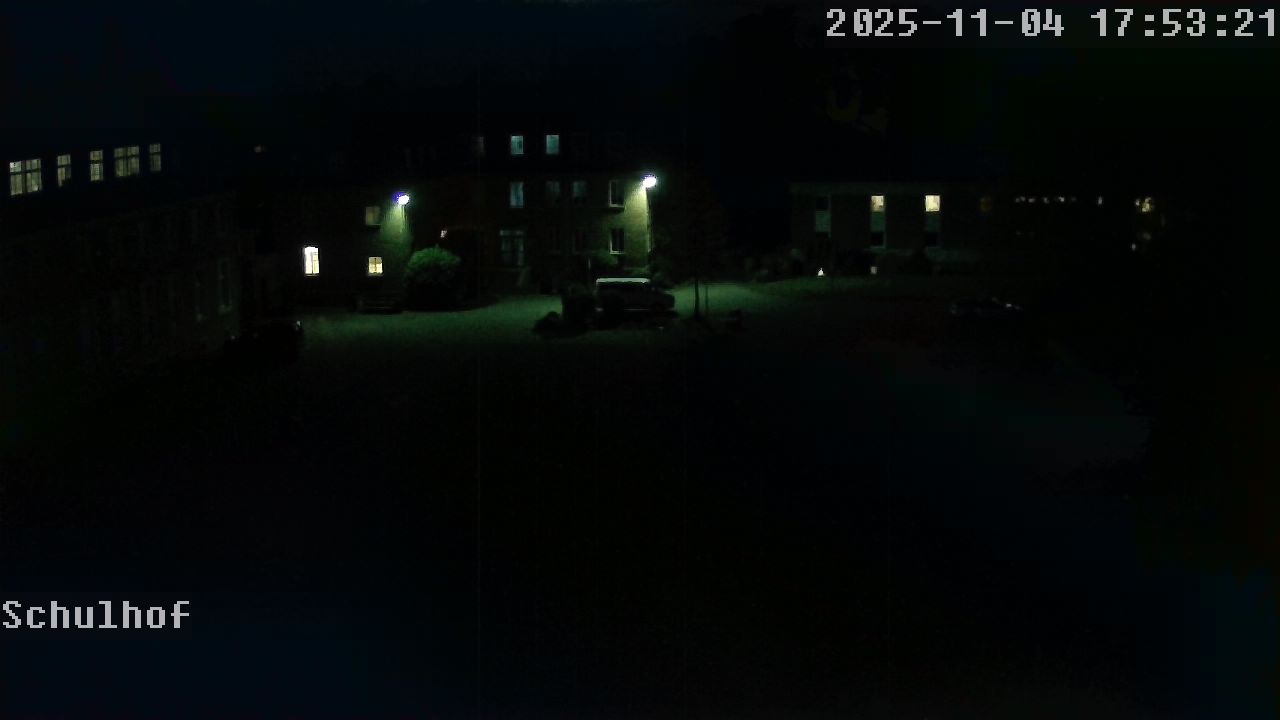 Webcam Schulhof 17:53