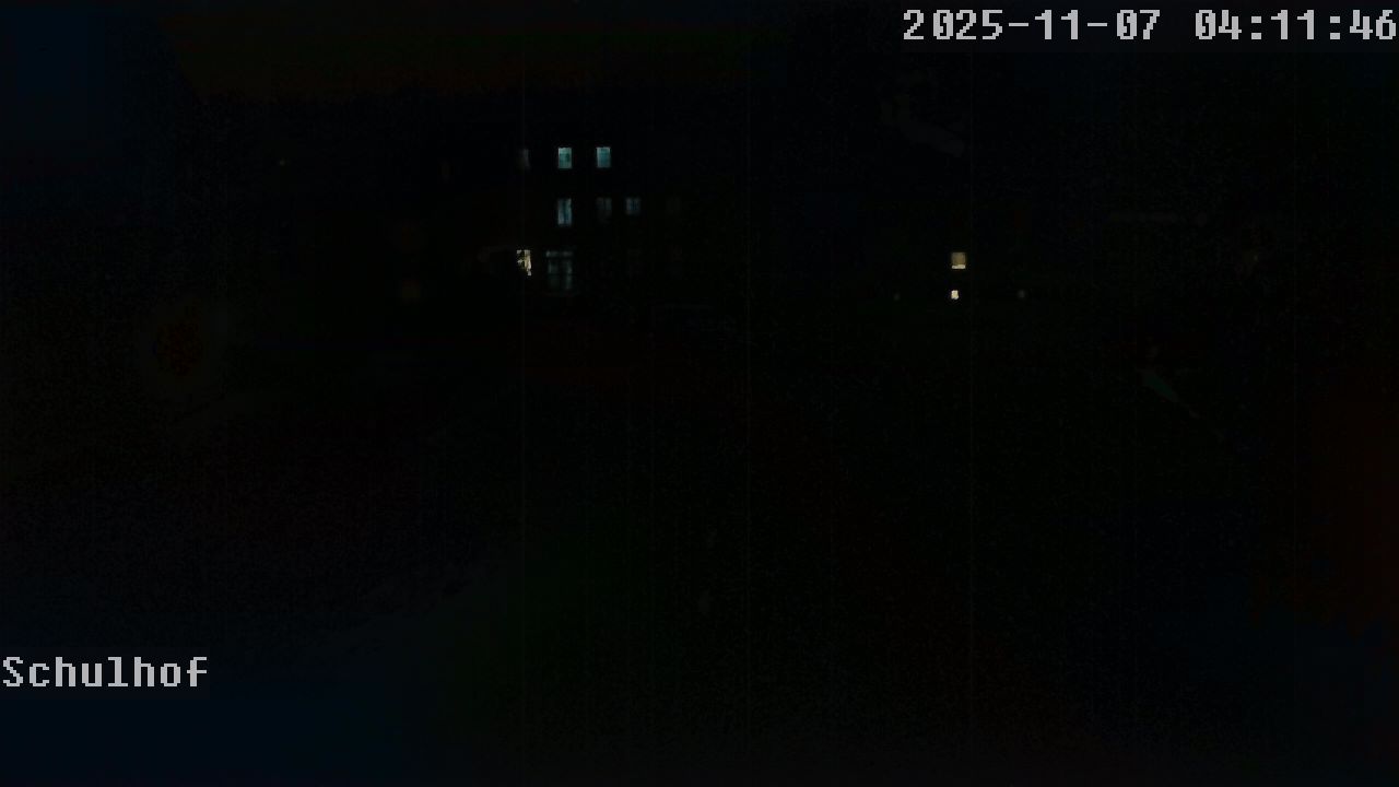 Webcam Schulhof 04:11