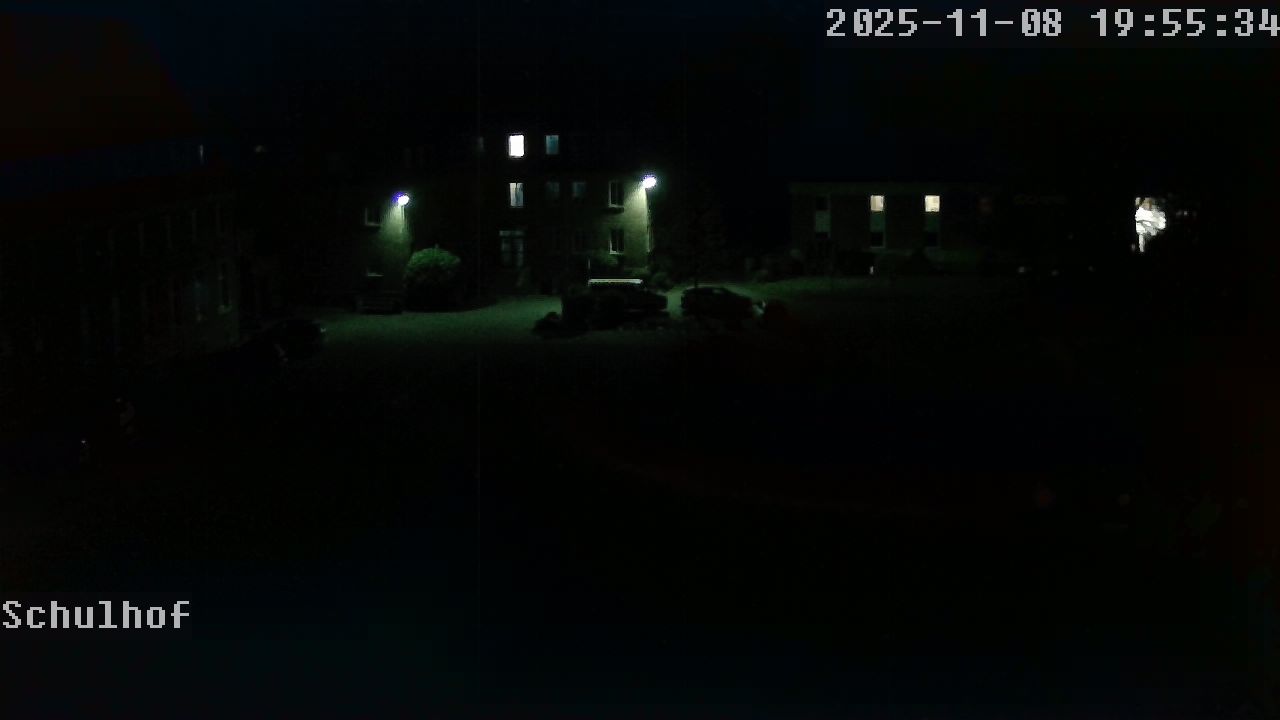 Webcam Schulhof 19:55
