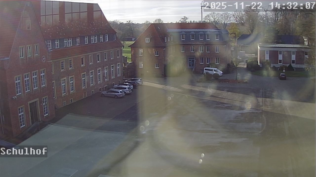 Webcam Schulhof 14:32