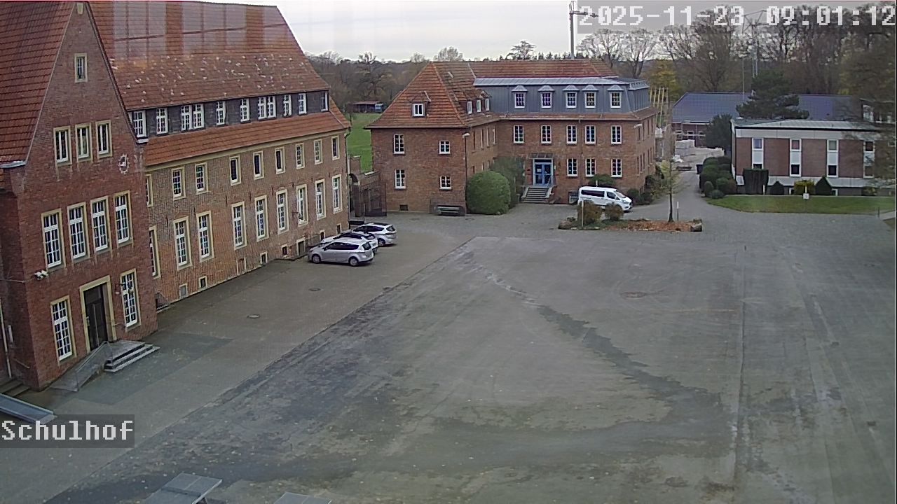 Webcam Schulhof 09:01