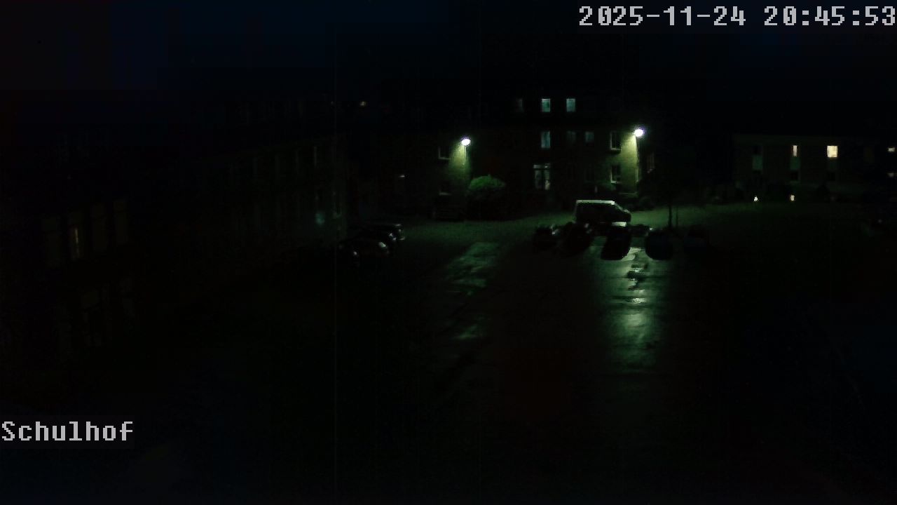 Webcam Schulhof 20:45