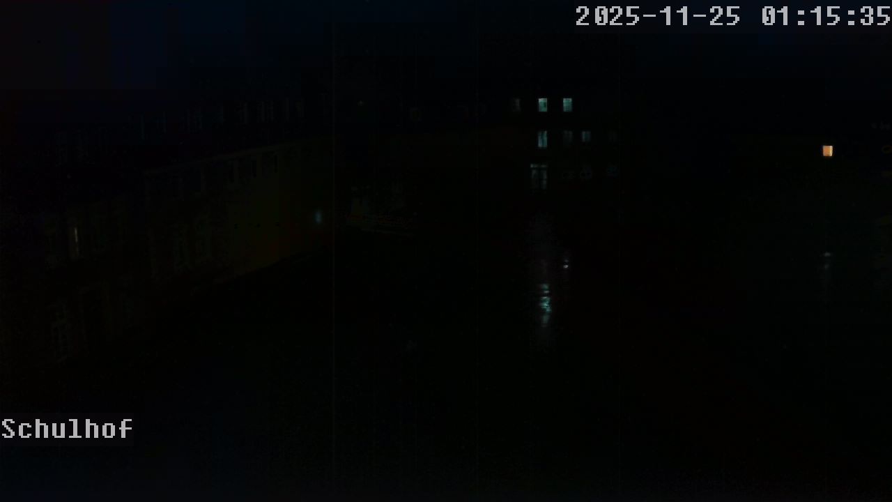 Webcam Schulhof 01:15
