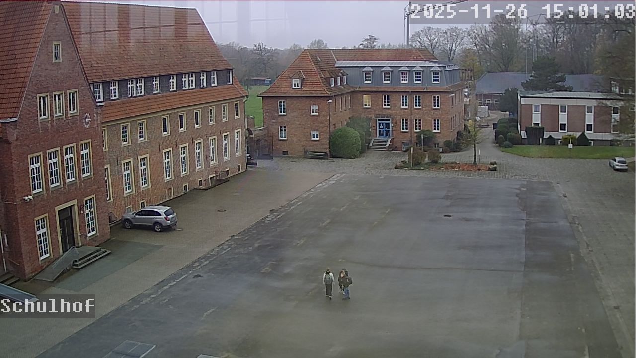 Webcam Schulhof 15:01