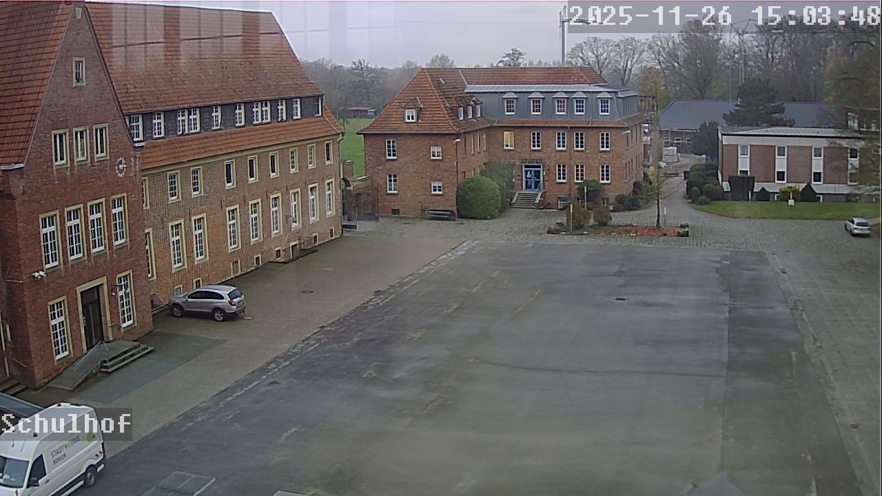 Webcam Schulhof 15:03