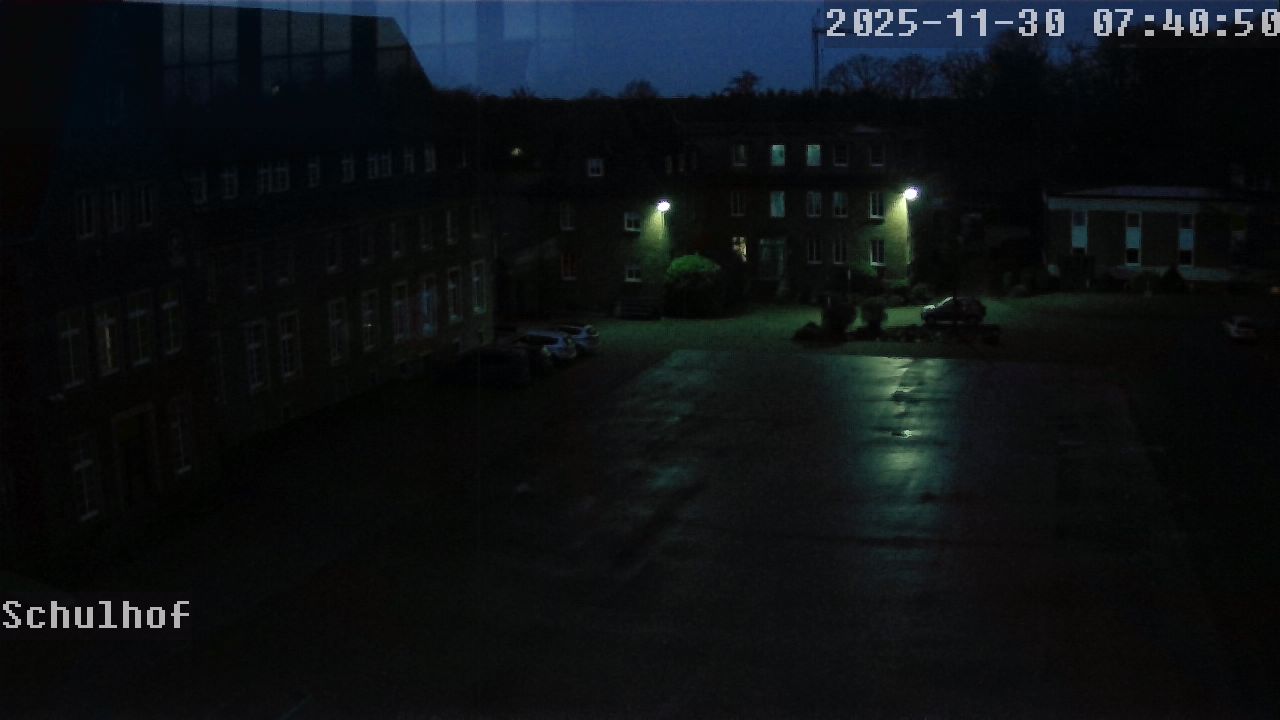 Webcam Schulhof 07:40