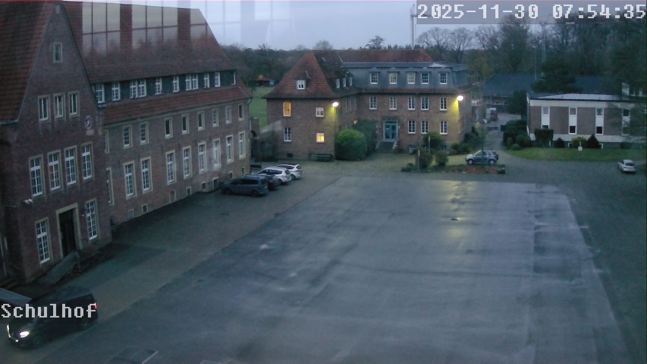 Webcam Schulhof 07:54