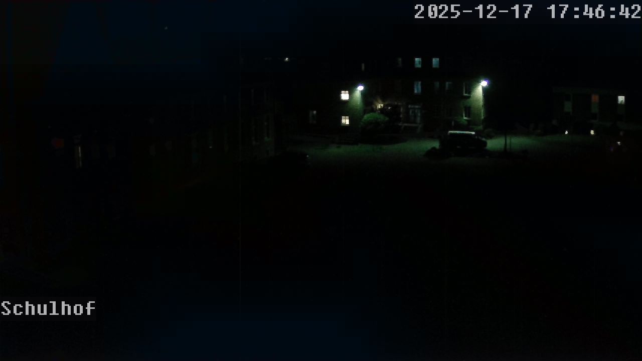 Webcam Schulhof 17:46