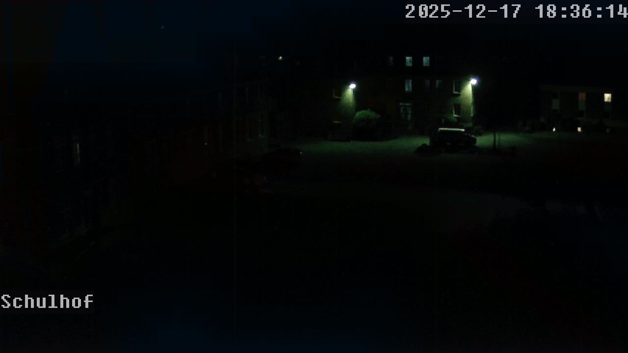 Webcam Schulhof 18:36