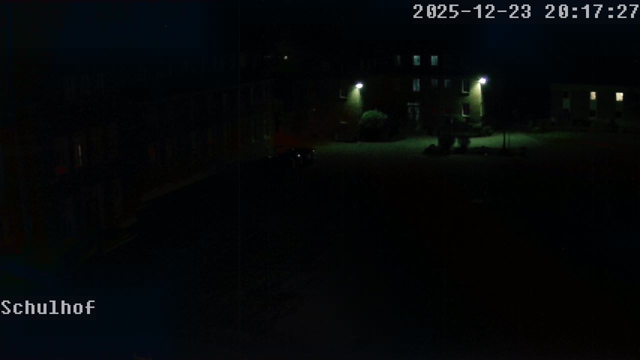 Webcam Schulhof 20:17