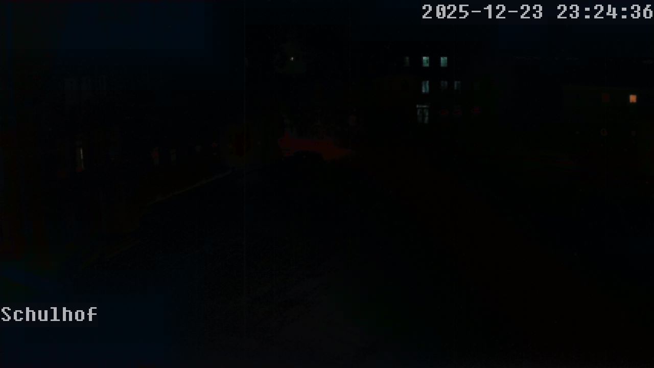 Webcam Schulhof 23:24