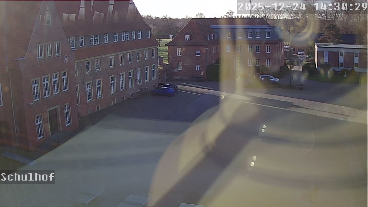 Webcam Schulhof 14:30