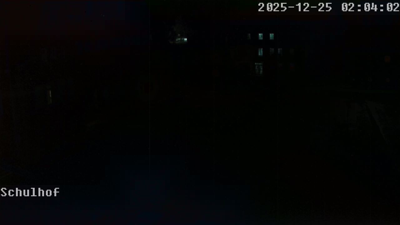 Webcam Schulhof 02:04
