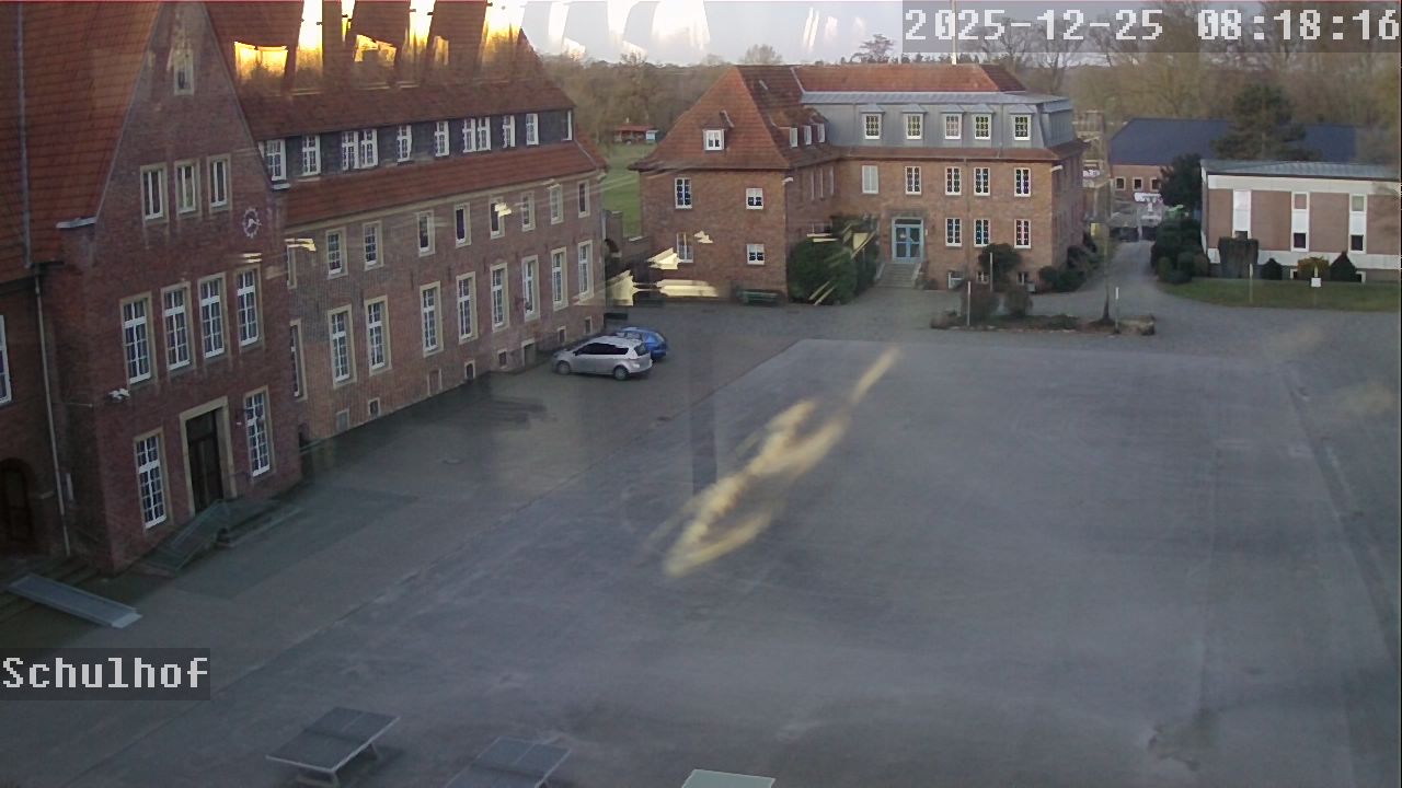 Webcam Schulhof 08:18
