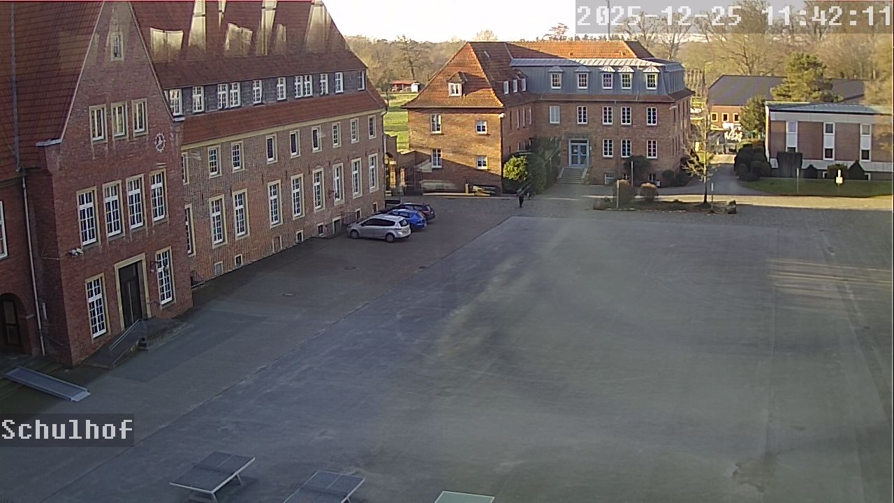 Webcam Schulhof 11:42