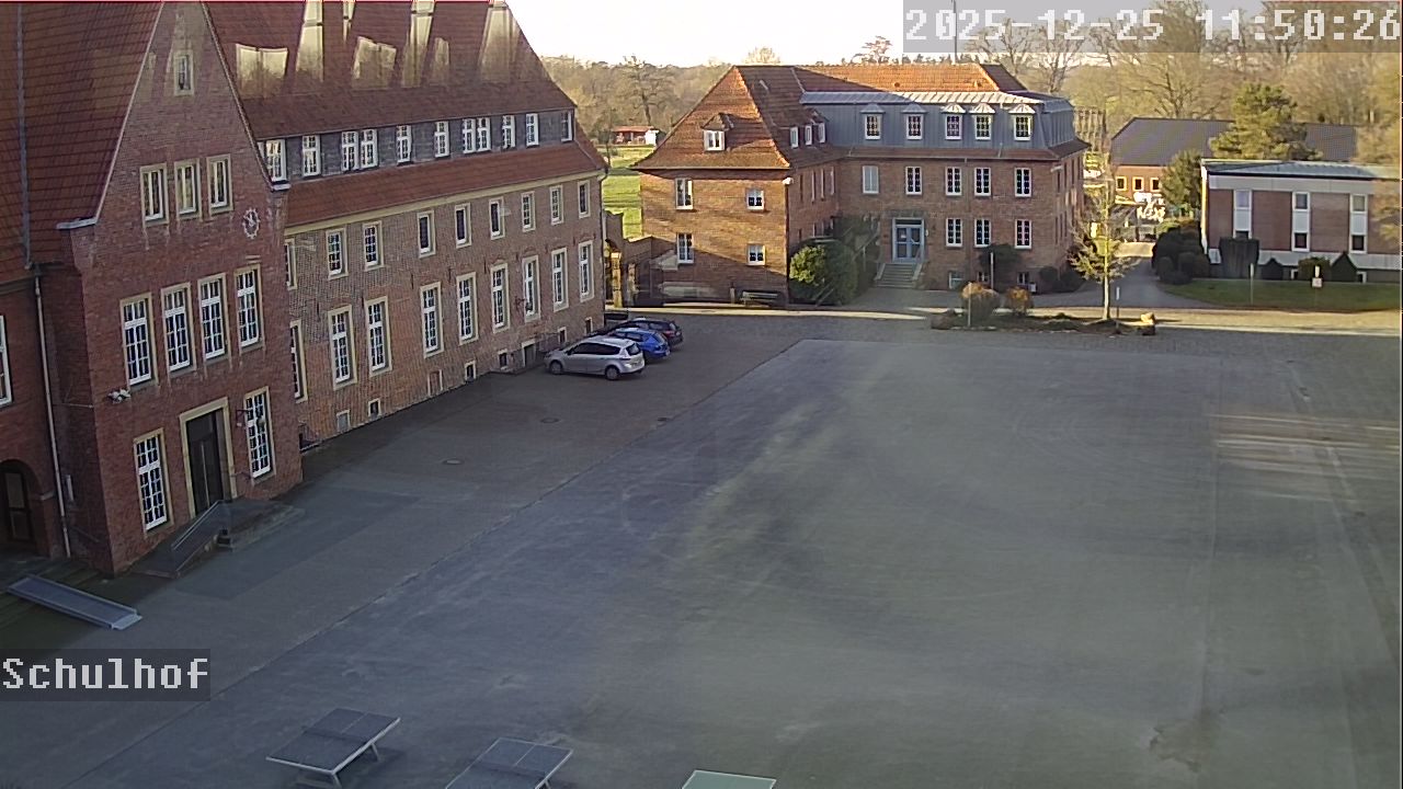 Webcam Schulhof 11:50