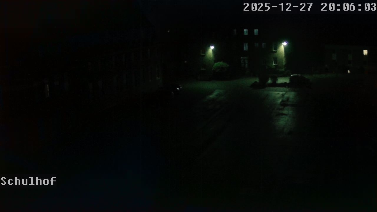 Webcam Schulhof 20:06