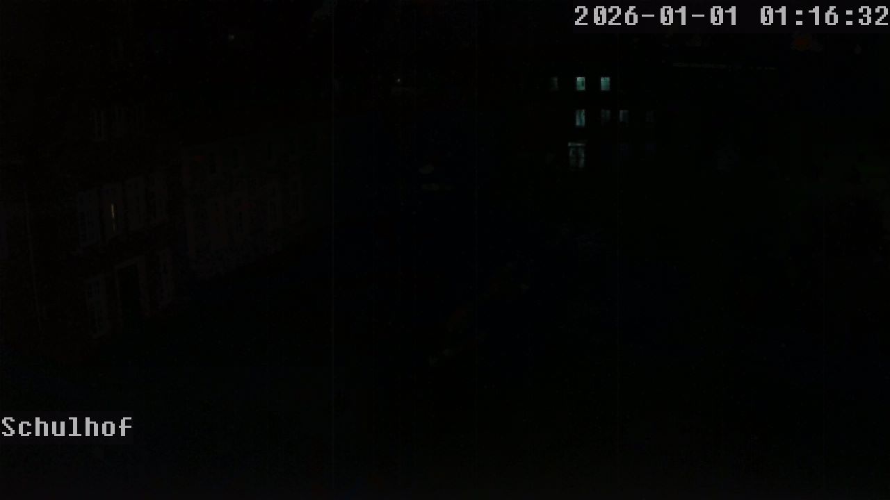 Webcam Schulhof 01:16