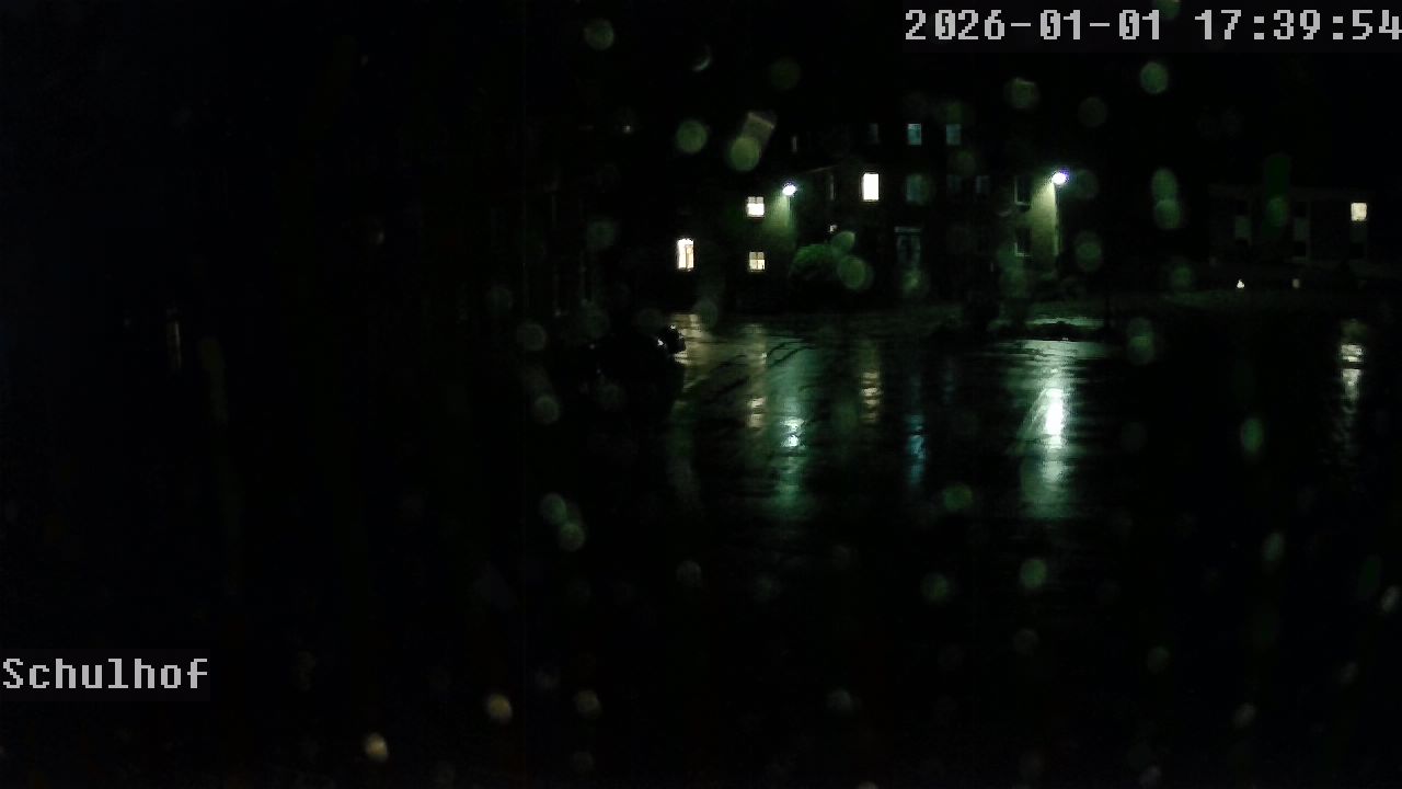 Webcam Schulhof 17:39