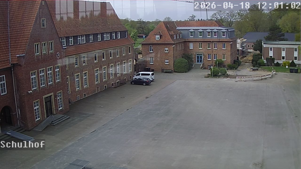 Webcam Schulhof 12:01