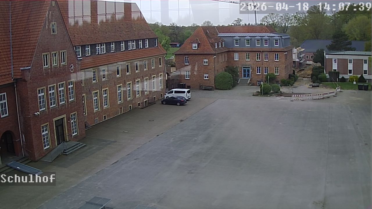 Webcam Schulhof 14:07