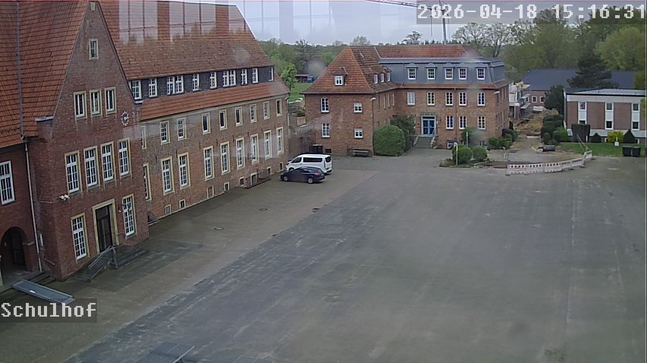 Webcam Schulhof 15:16