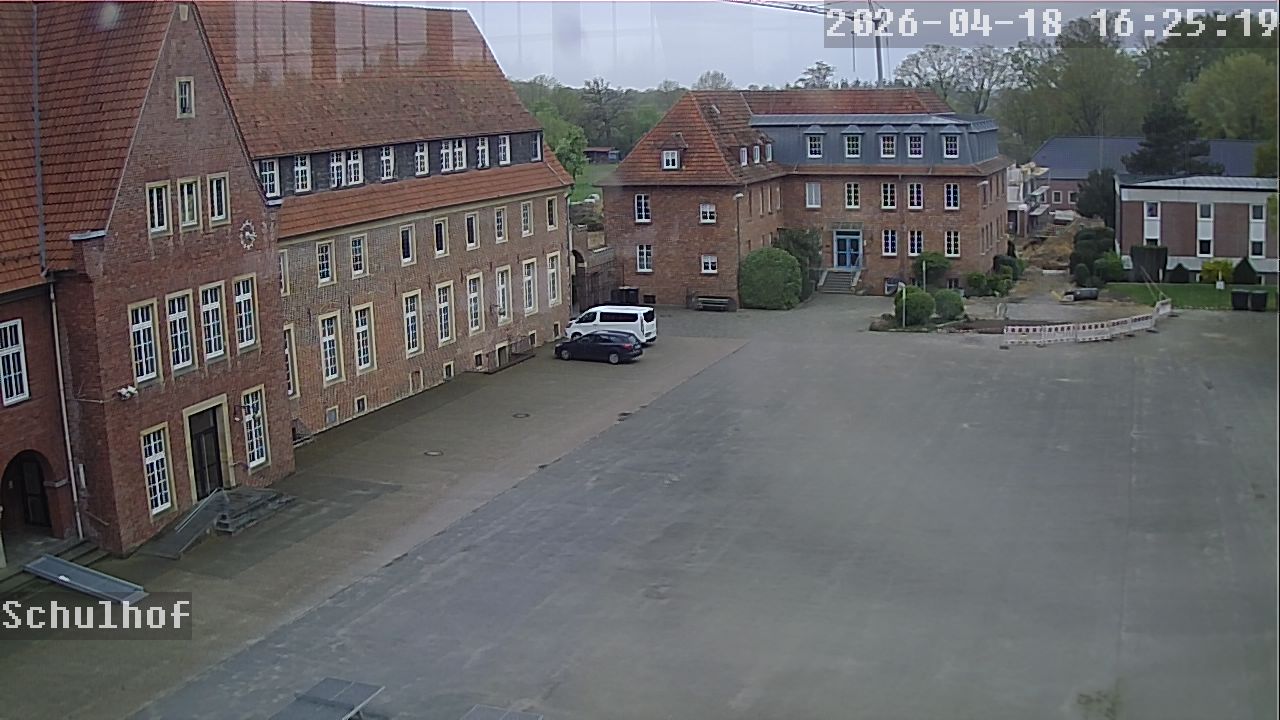 Webcam Schulhof 16:25