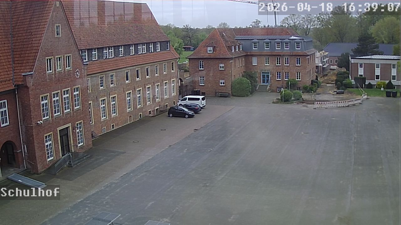 Webcam Schulhof 16:39