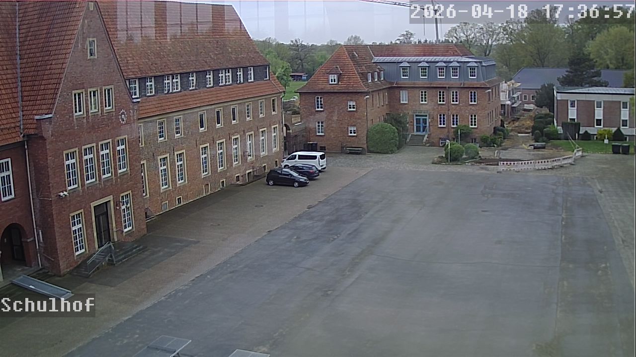 Webcam Schulhof 17:36