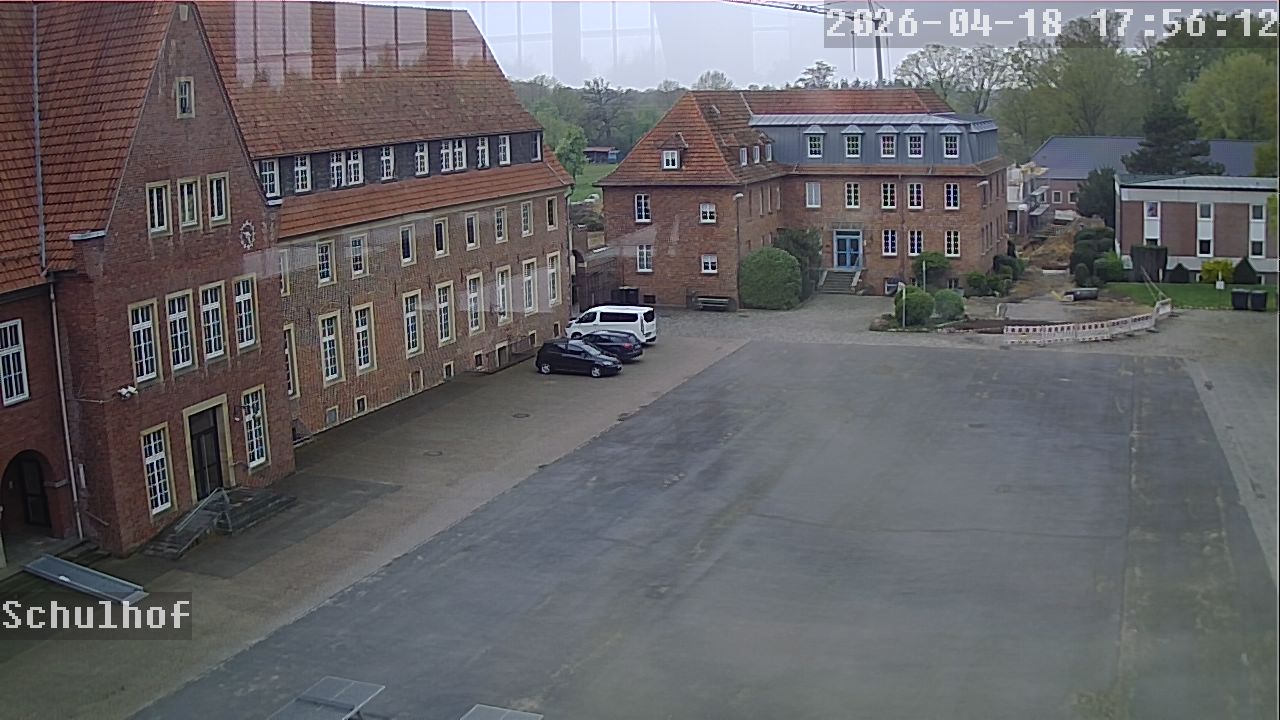 Webcam Schulhof 17:56