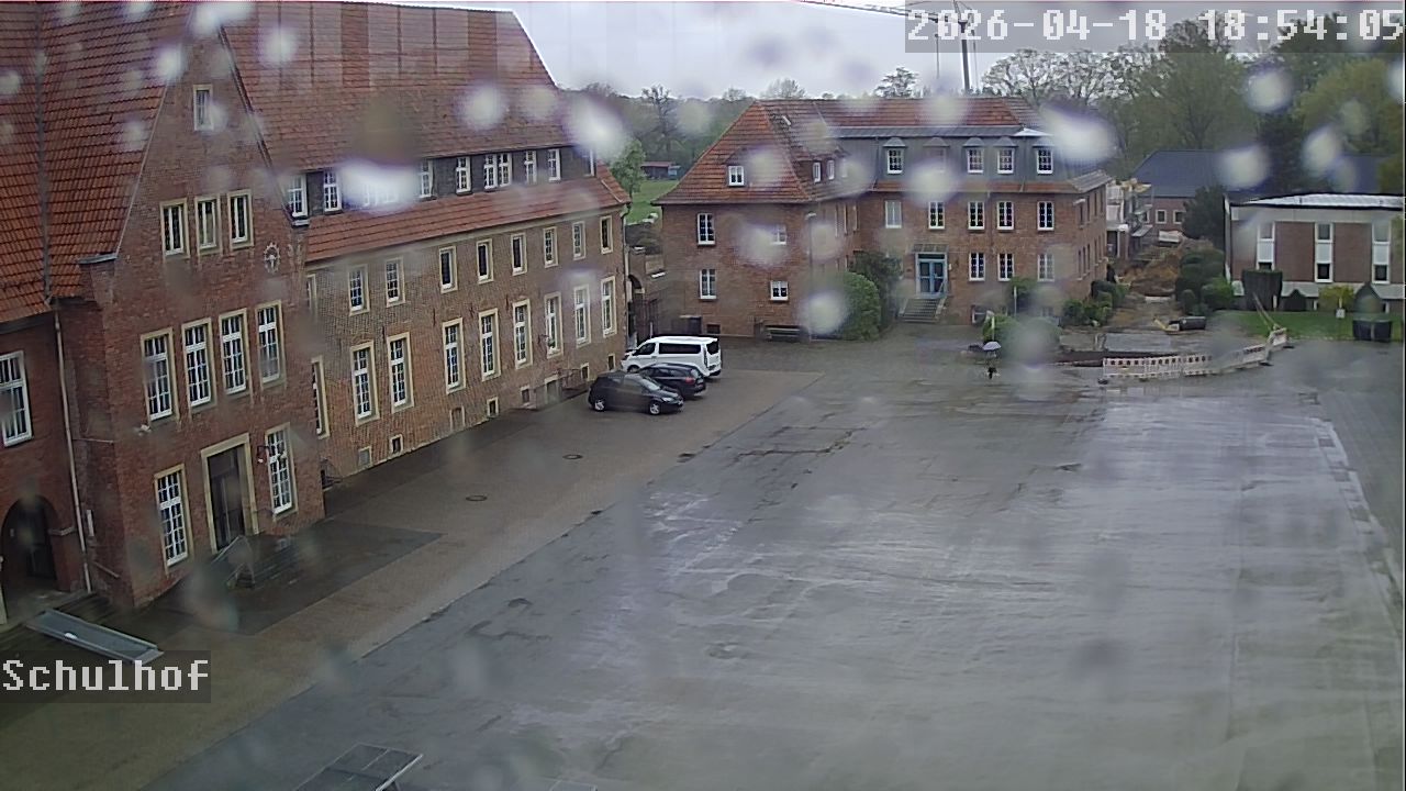 Webcam Schulhof 18:54