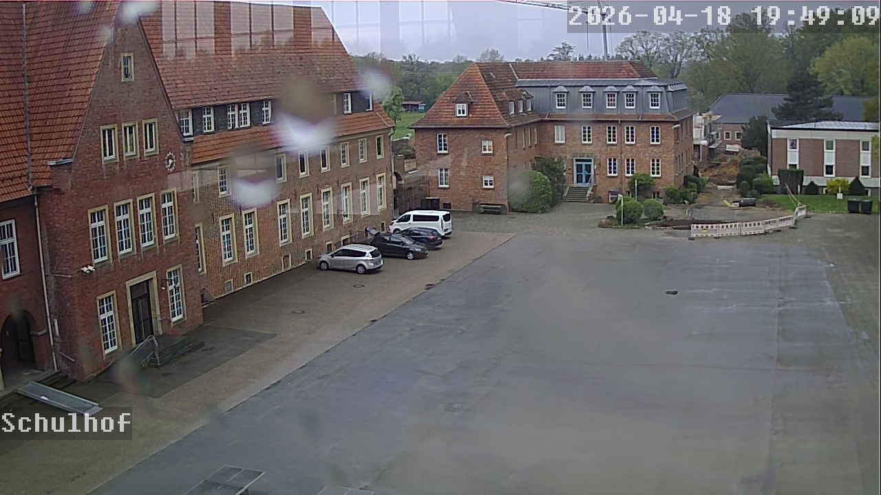Webcam Schulhof 19:49