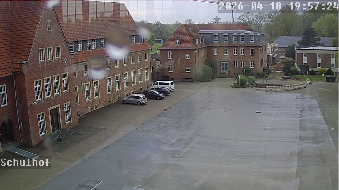 Webcam Schulhof 19:57