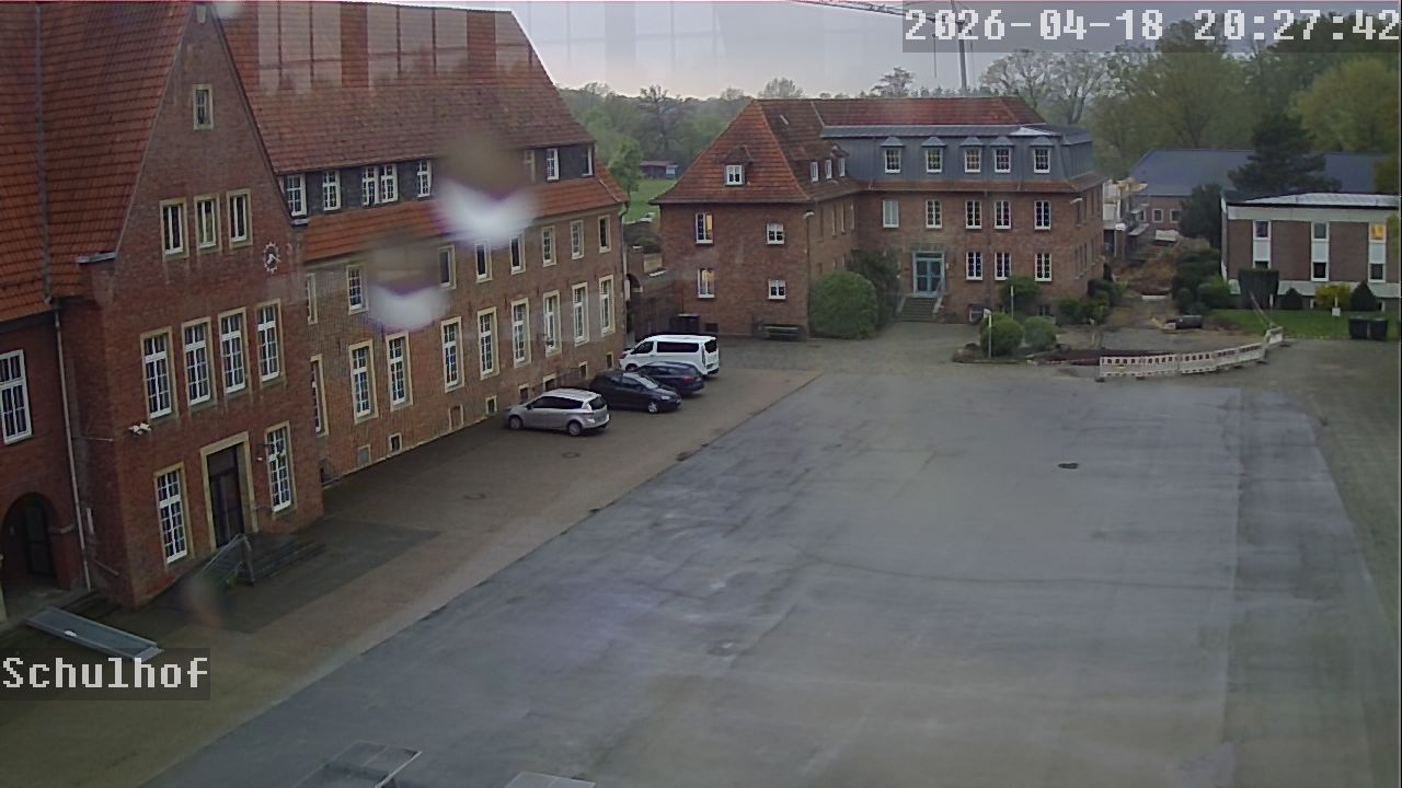 Webcam Schulhof 20:27